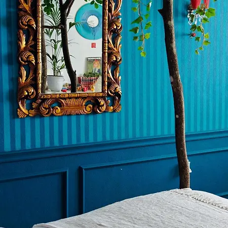 Diverso By Kot Sen Rare Hand-painted Appartamento Lubiana