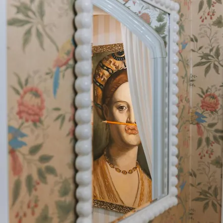 Diverso By Kot Sen Rare Hand-painted Διαμέρισμα *
